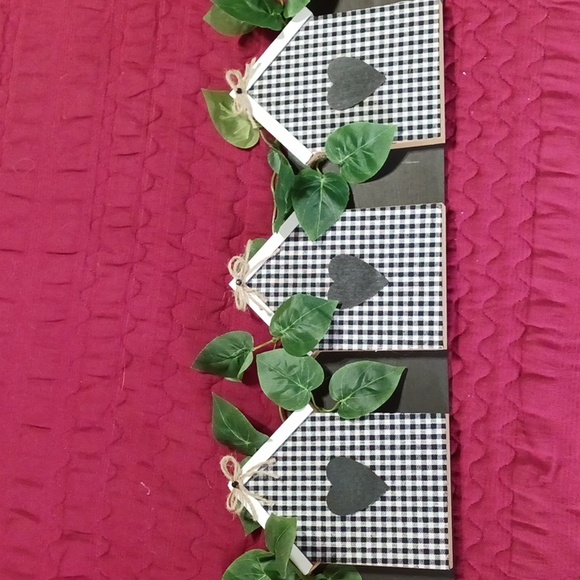 Home decor - Picture 3 of 4